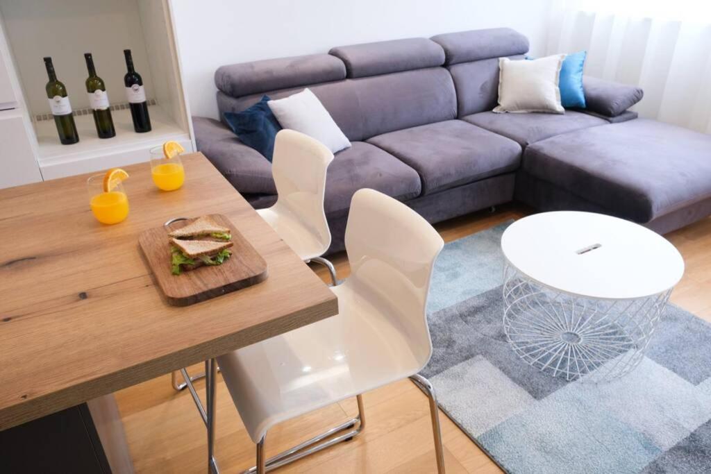 Apartman Leona 4*, Kantrida Rijeka Ngoại thất bức ảnh