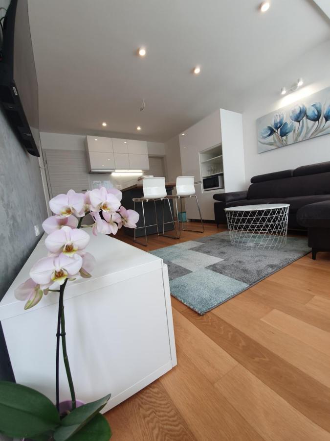 Apartman Leona 4*, Kantrida Rijeka Ngoại thất bức ảnh
